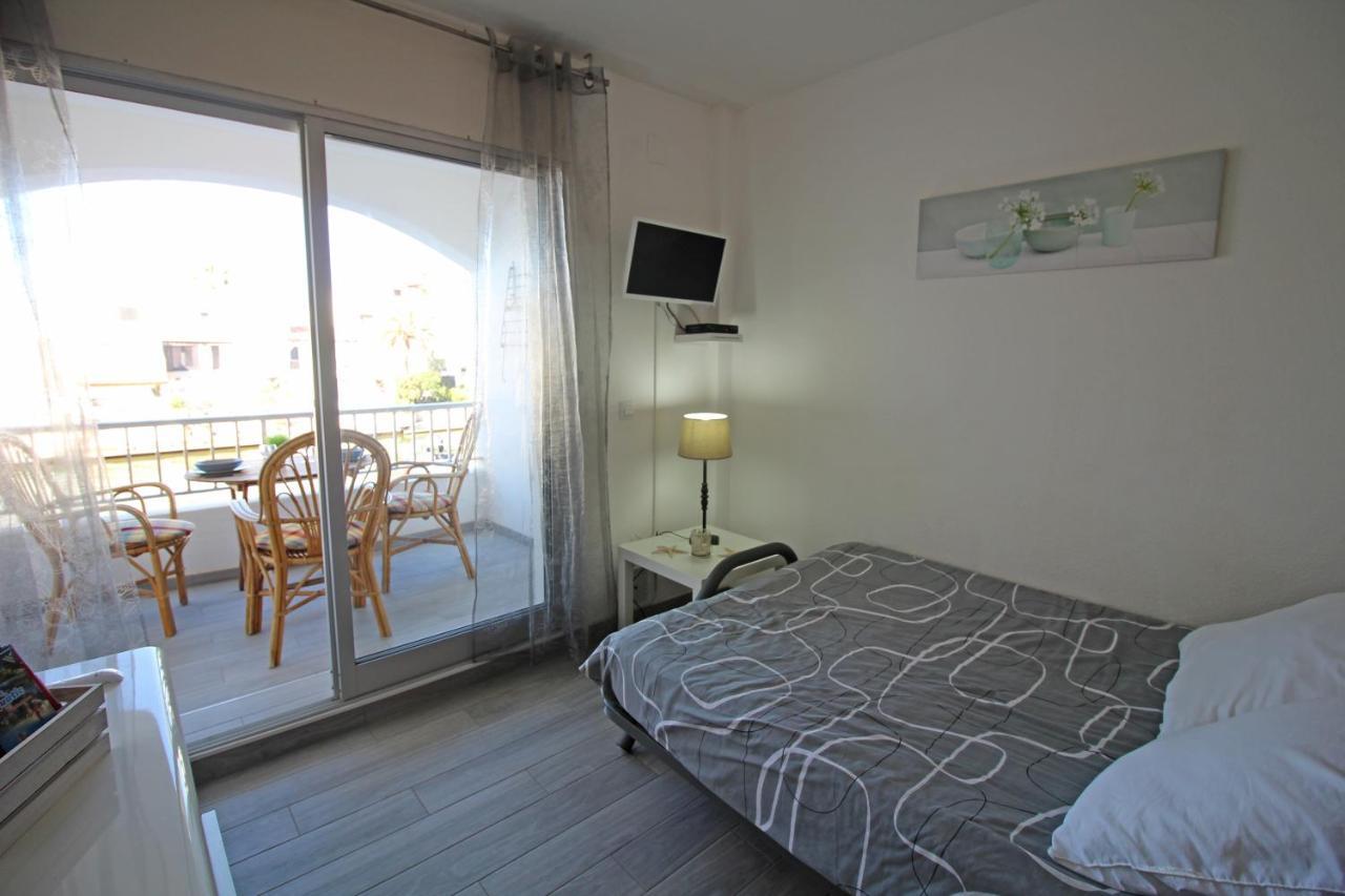 Basic Comfort Studio Pattaya 0156 Empuriabrava Eksteriør billede